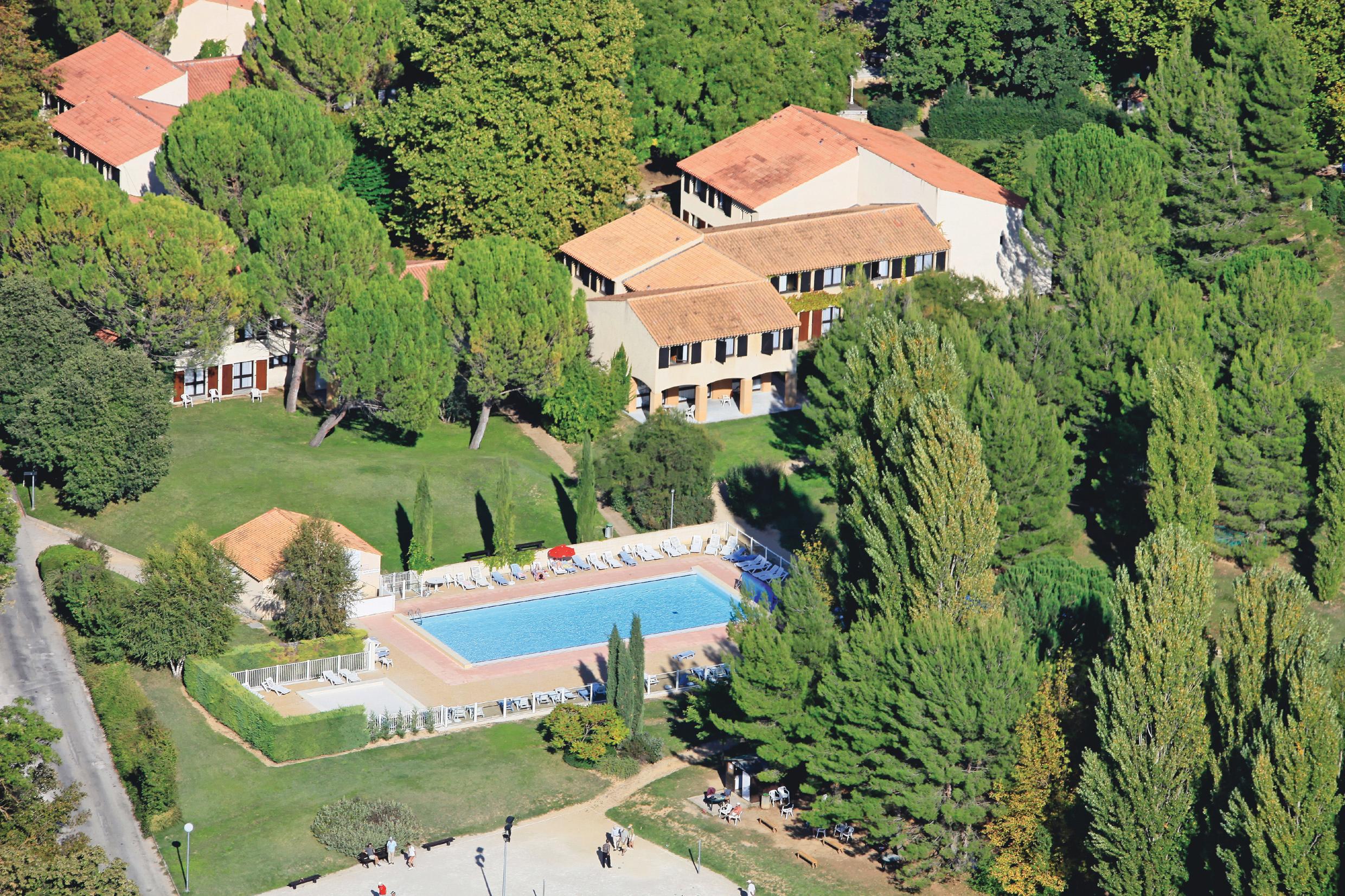 Club Vacances Bleues Domaine De Chateau Laval Gréoux-les-Bains Exterior photo