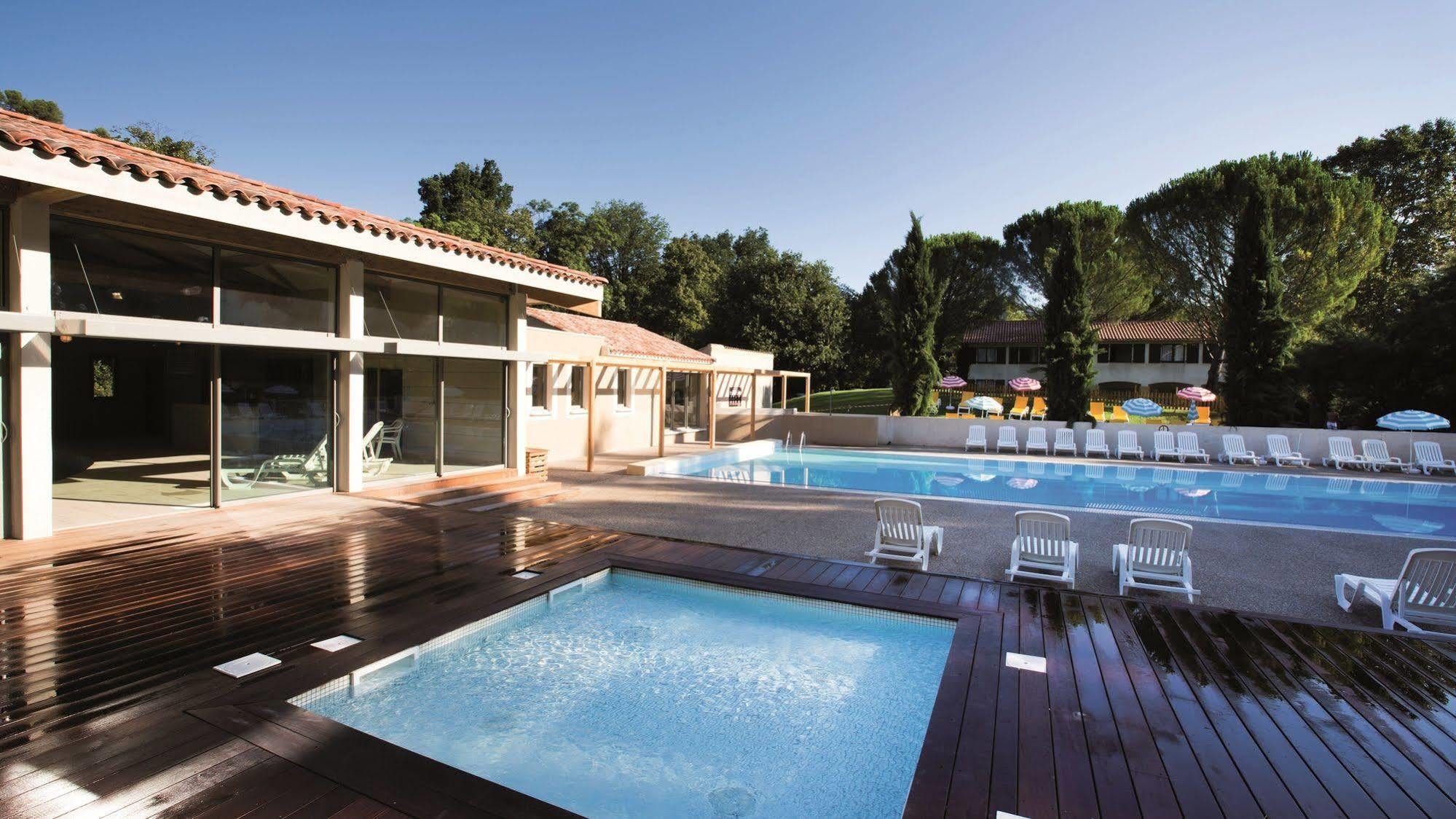 Club Vacances Bleues Domaine De Chateau Laval Gréoux-les-Bains Exterior photo